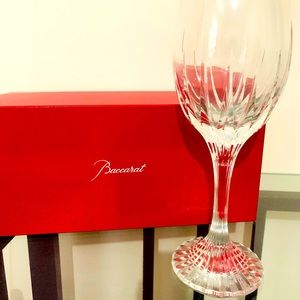 Bacarat Wine Glass